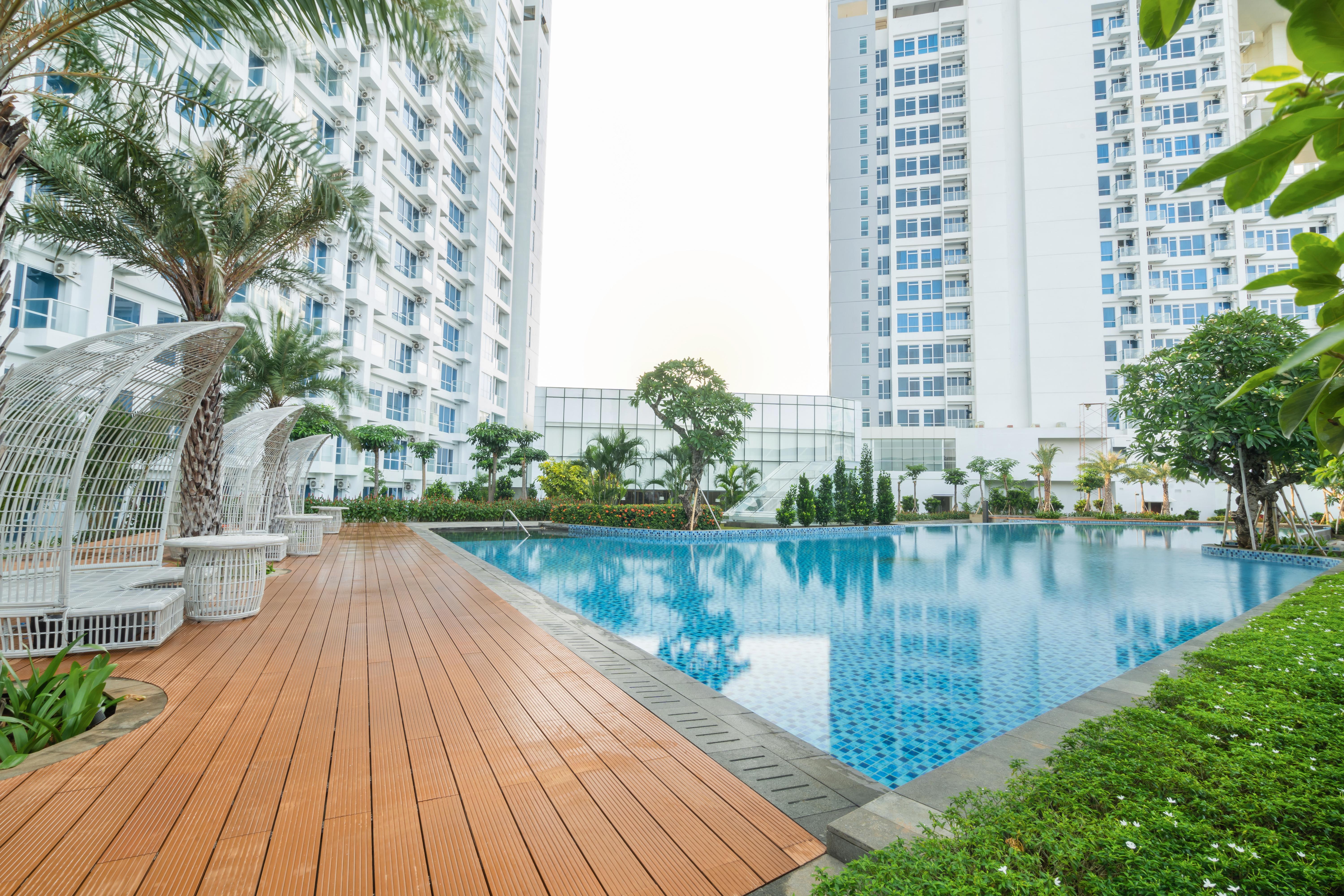 Harris Suites Puri Mansion Jakarta Exterior foto
