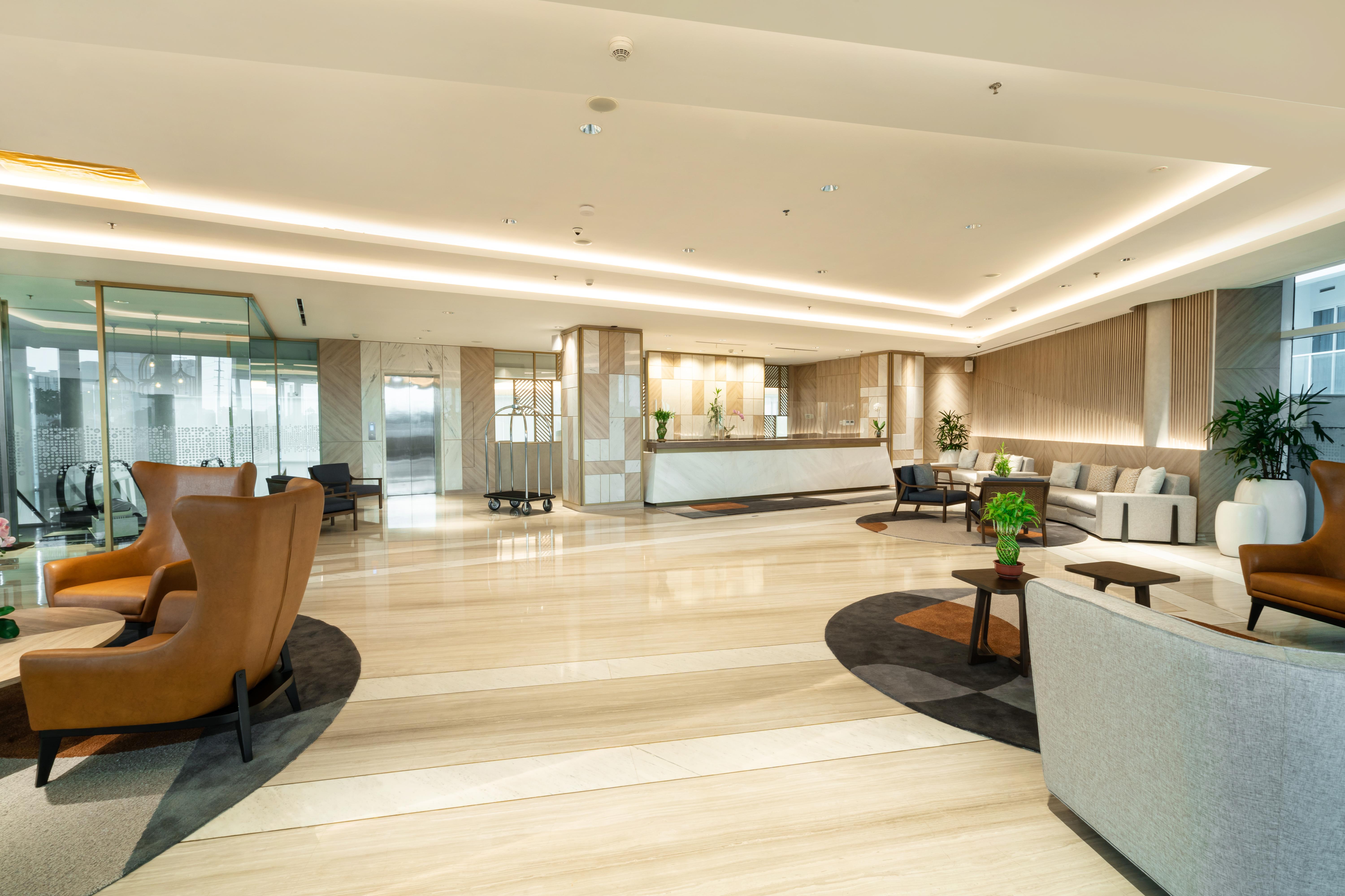 Harris Suites Puri Mansion Jakarta Exterior foto